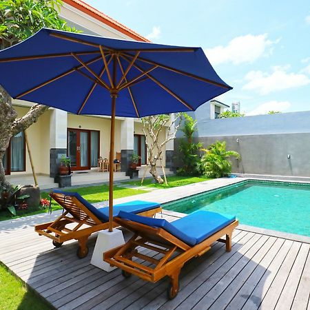 Lotus Bali Guest House Canggu  Exterior photo